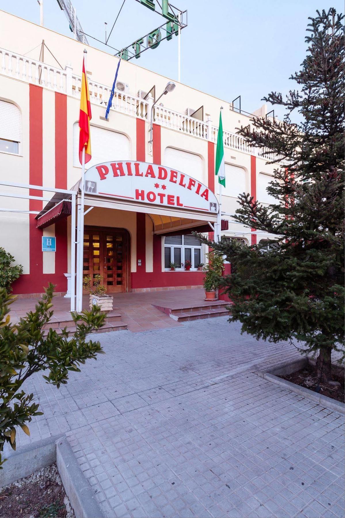 Hotel Philadelfia Peligros Exterior photo